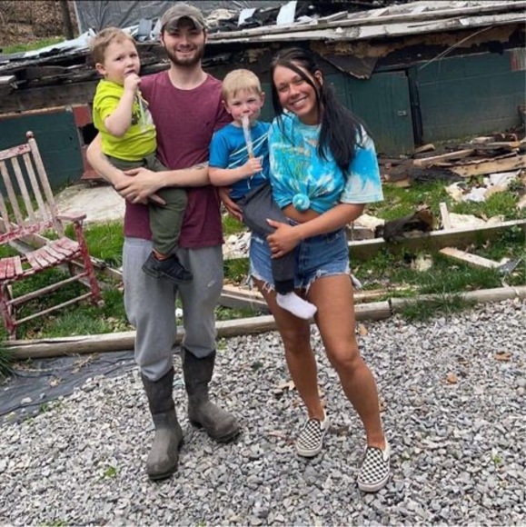 Meet your Posher, Elayna - Picture 1 of 1